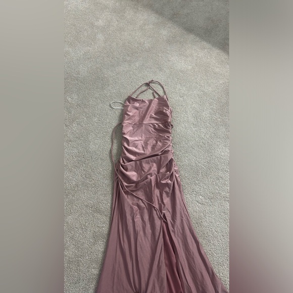 Small La Scala pink long gown with straps on back - Picture 5 of 5